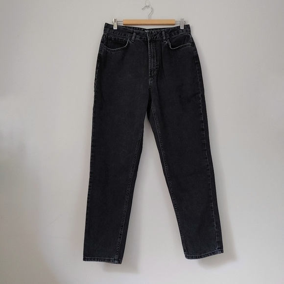 BDG High-Waisted Mom Jeans Washed Black Denim Size 30 Urban Outfitters - Picture 6 of 16
